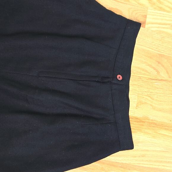 Vintage Michelle Stuart women's Black wool pencil skirt - Picture 7 of 9